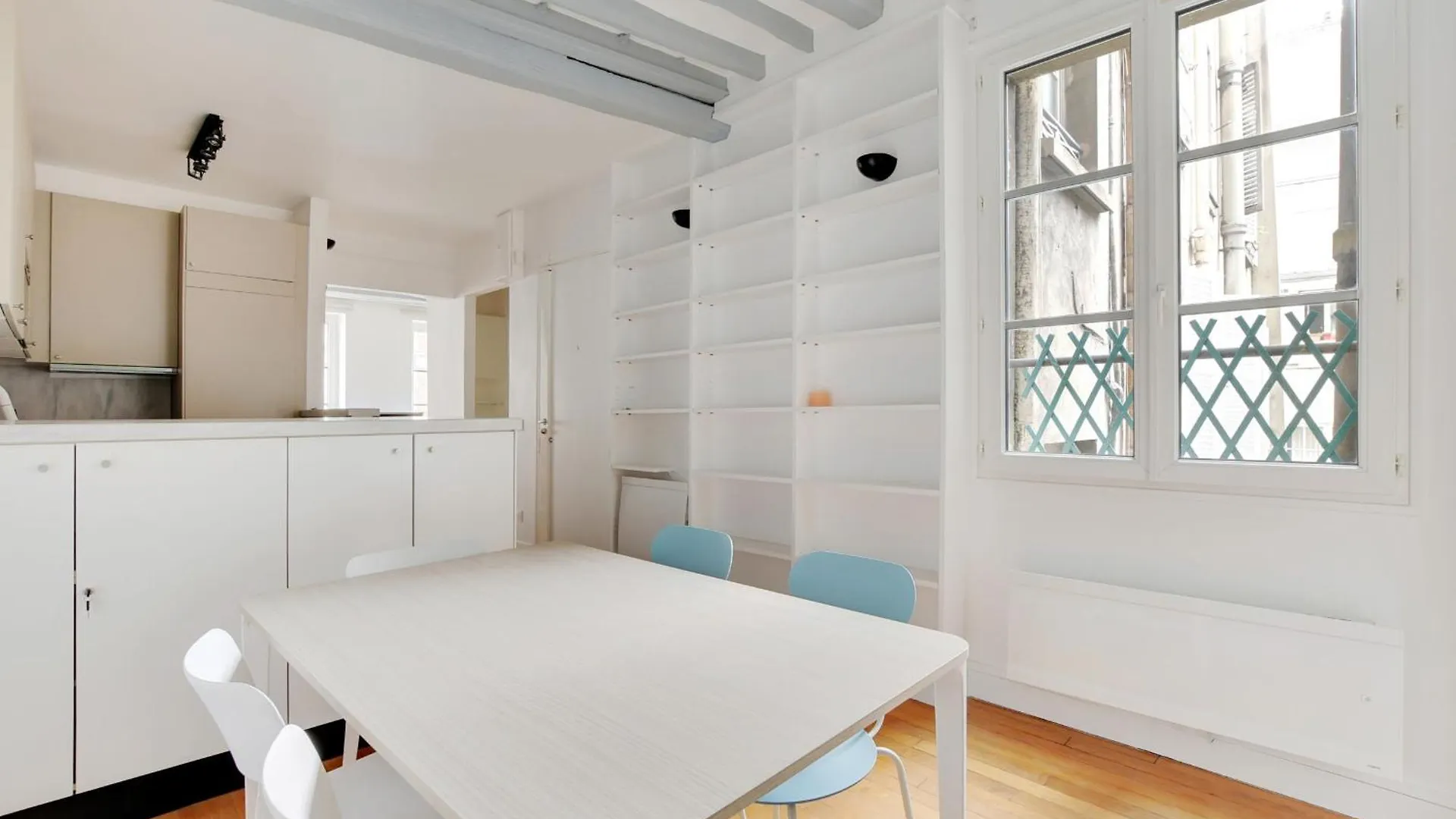 Turenne - Voges Luxury Apartment Paris France